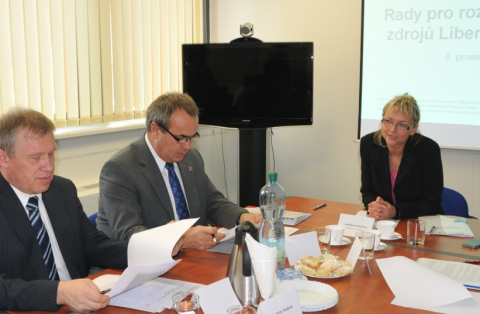 Rada pro rozvoj lidských zdrojů Libereckého kraje zasedala včera v prostorách Úřadu práce